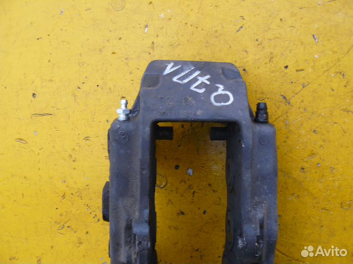 Суппорт передний левый для audi Q7