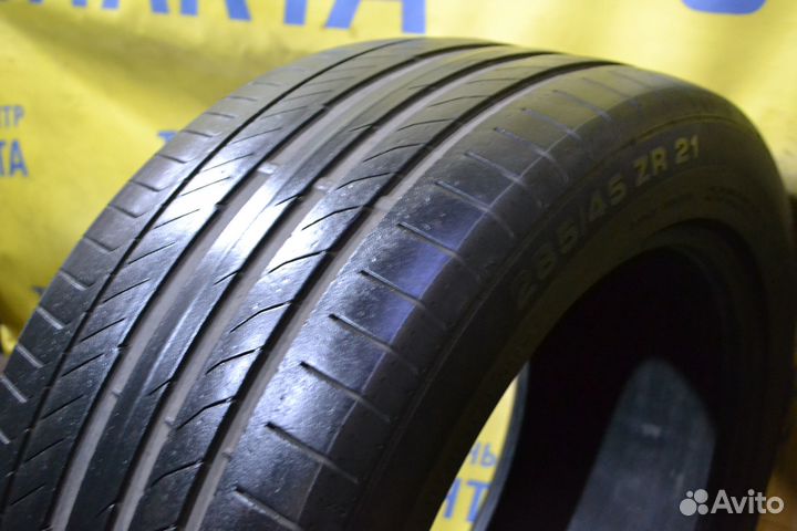 Continental ContiSportContact 5P 285/45 R21