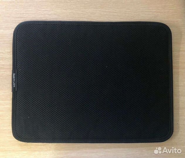 Коврик охлаждающий под ноутбук