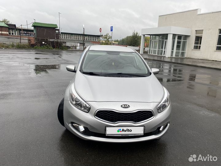 Kia Ceed, 2012