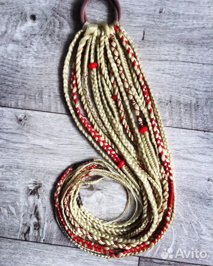 Афрорезинка с афрокосичками