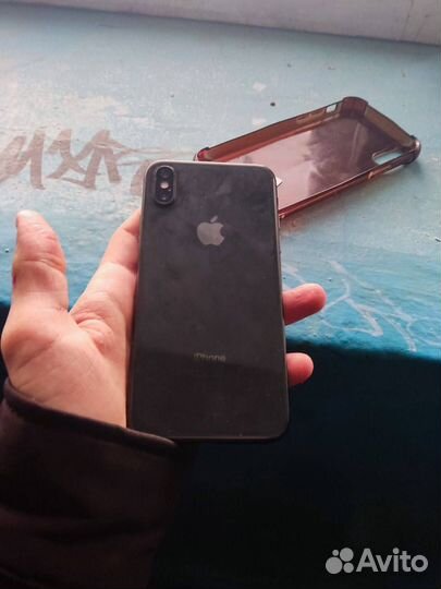 iPhone X, 256 ГБ