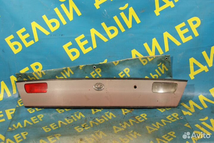 Задний катафот Mazda 323F BA