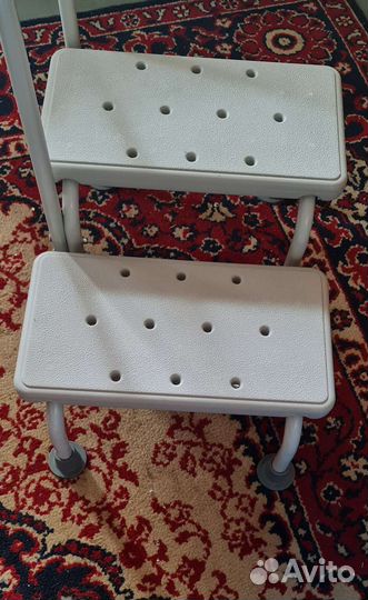 Поручень с 2-мя ступеньками для ванной комнаты