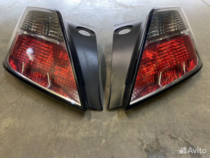 Задние фонари Opel Astra H GTC Купе