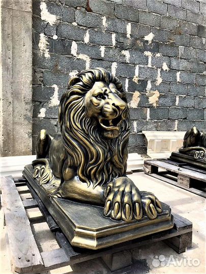 Львы из мрамора