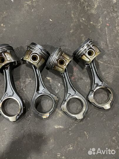 Mercedes benz R-class шатун с поршнем