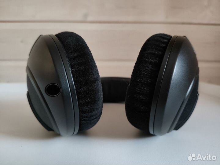 Наушники Sennheiser HD 569