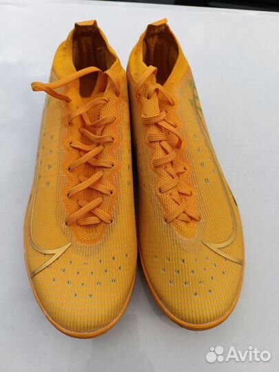 Футзалки nike