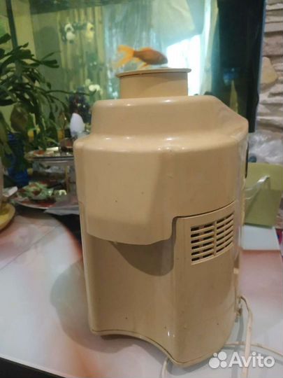 Соковыжималка,электрическая