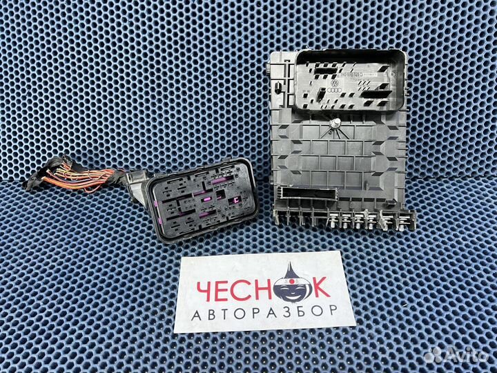 Блок предохранителей для VW Tiguan 2006-2011