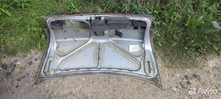 Крышка багажника на ваз 2110