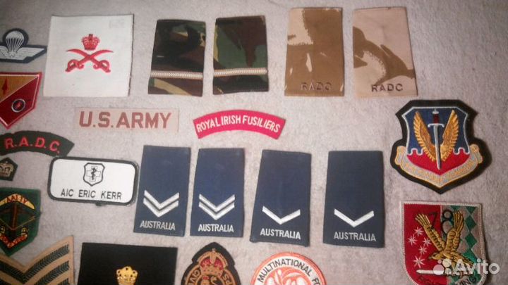 Коллекция кокард и нашивок ок 60 шт