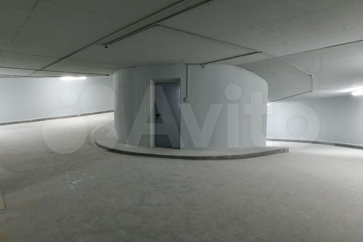 Машиноместо, 16 м²