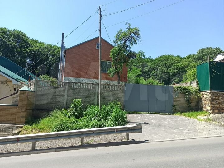 Дом 97,7 м² на участке 8 сот.