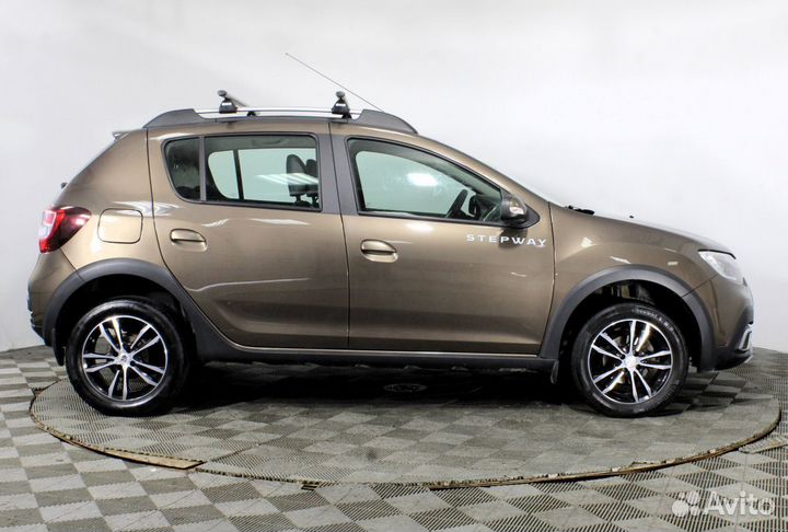 Renault Sandero Stepway 1.6 МТ, 2020, 62 500 км