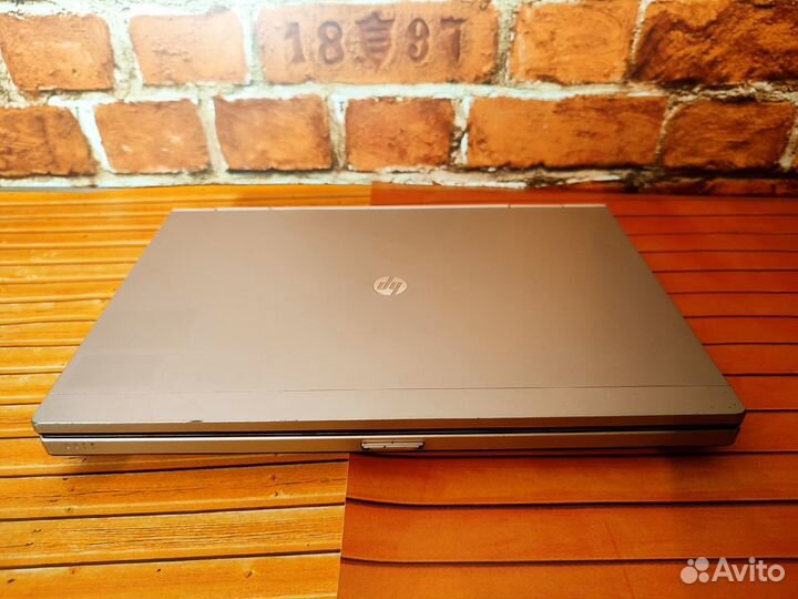 HP Elitebook 2560p-Core i5-2 Gen \ 4 Озу \ 320 HDD