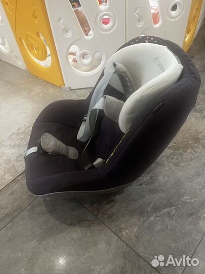 Автомобильное кресло maxi cosi 2 way Pearl