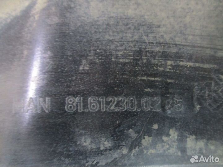 Подкрылок передний левый MAN 81612300285