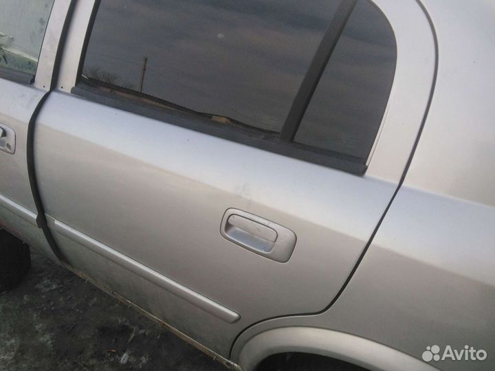Задняя левая дверь Опель Астра G 1.6 МКПП 1999г