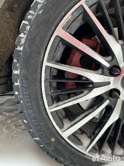 Roadmarch Winter XPro 999 235/45 R18 98T