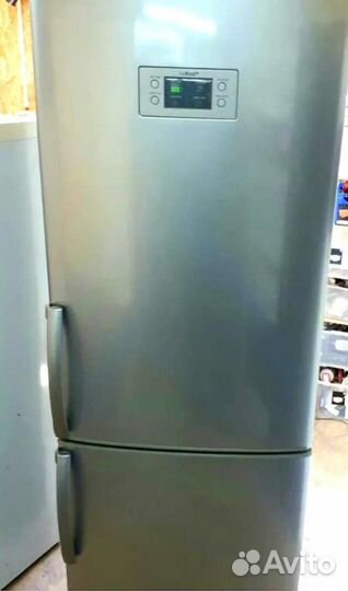 Холодильник LG