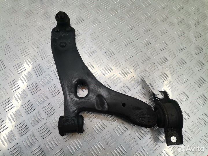 Рычаг передний правый Ford Focus 2001