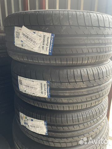 Triangle Sports TH201 225/45 R19 96Y