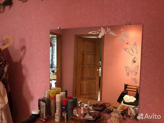 Зеркало с рисунком, камушками и крепежами