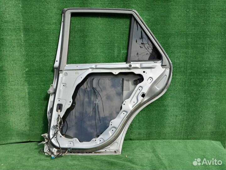 Дверь задняя правая mercedes w164