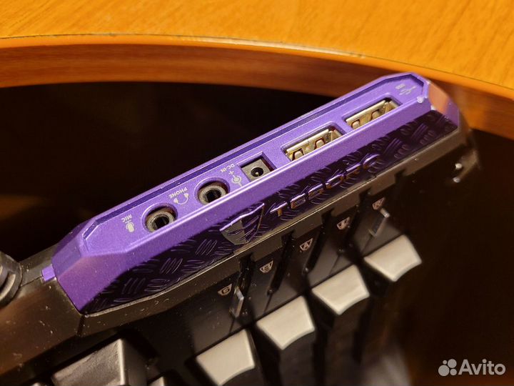 Tesoro Colada Saint TS-G3NL игровая кравиатура