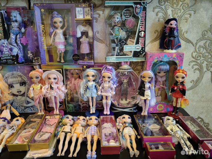 Rainbow high lol omg Monster high Novi stars