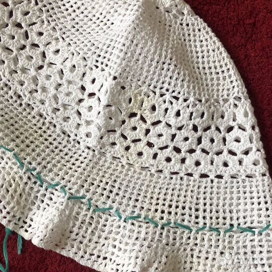 Детские съёмные воротнички, шляпки, ручная работа