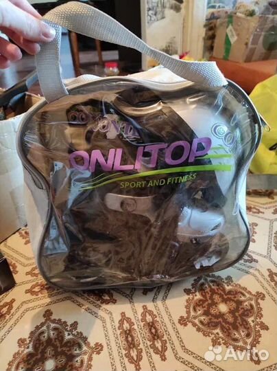 Роликовые коньки детские. раздвижные шлем,защита