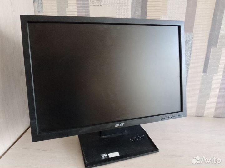 Монитор для компьютера Acer V193W 19 дюймов