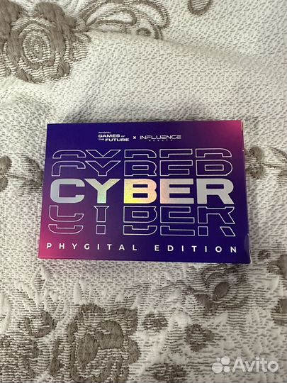 Палетка теней cyber/ eyeshadow palette TOH 02