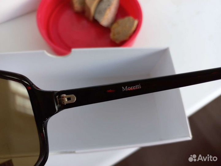 Очки Moretti солнцезащитные новые жен