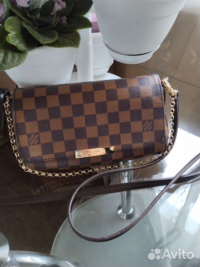 Клатч Louis Vuitton favorite