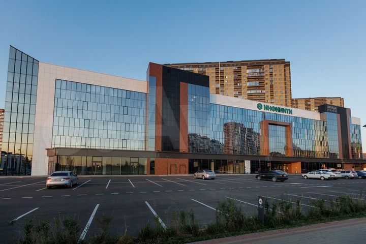 Магазин в торговом центре 14,7 м2