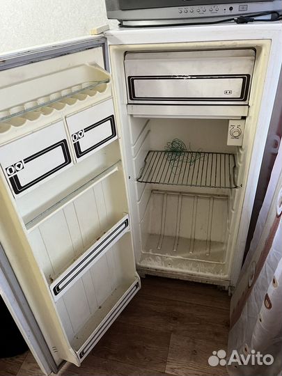 Холодильник бу