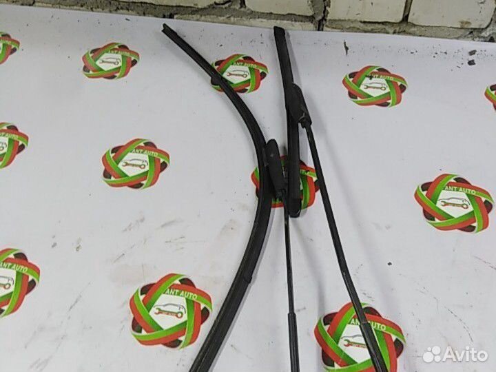 Поводок дворника Лада X-RAY