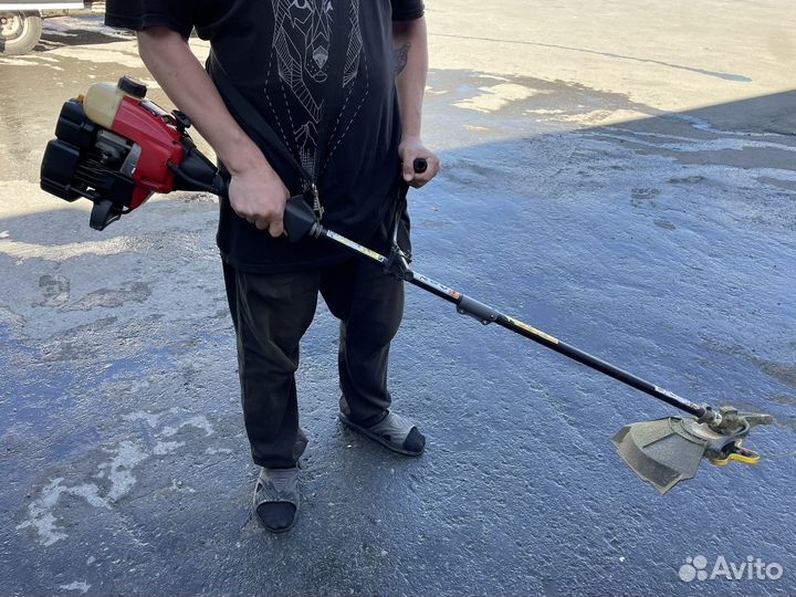 Мотокоса, бензокоса, триммер