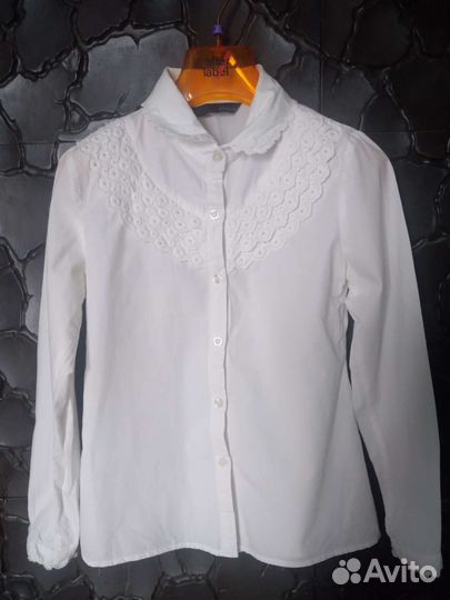 Блузка белая