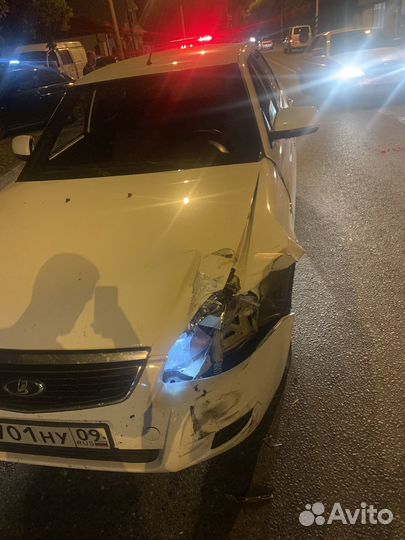 Капот на приору