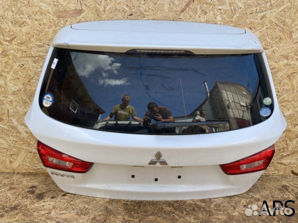 Крышка багажника Митсубиси асх