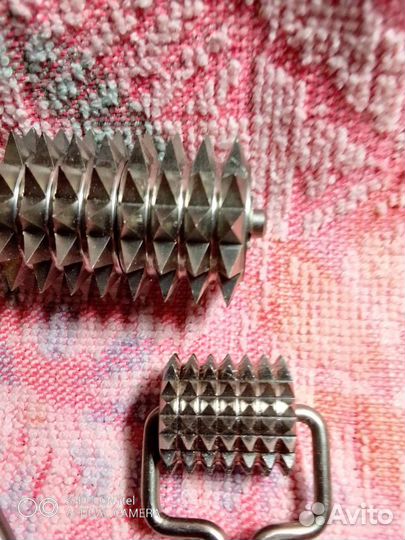 Роликовый массажор