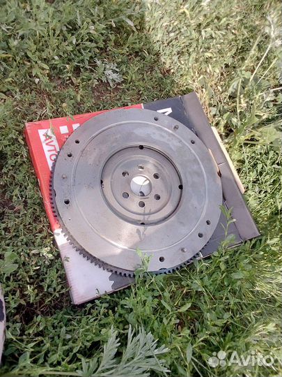 Маховик на ладу Весту новый