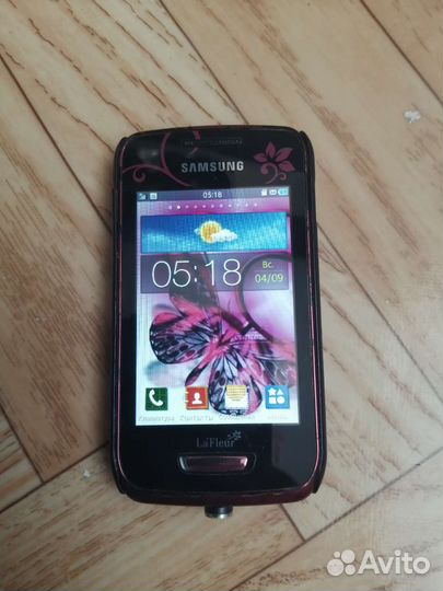 Смартфон Samsung Wave Y S5380 LaFleur Edition