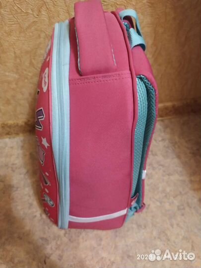 Школьный рюкзак