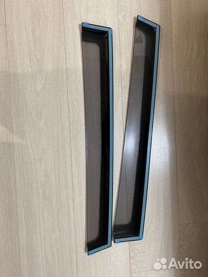 Ветровики toyota rav4